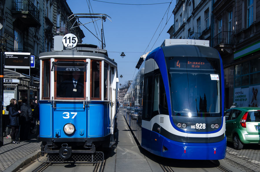 Od 115 lat elektryczne tramwaje kursują w Krakowie [FOTO i WIDEO]