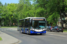 Więcej pasażerów może podróżować tramwajami i autobusami