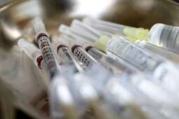 Kraków przygotowuje punkty szczepień masowych