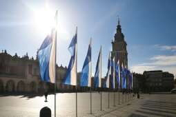 Biało-niebieski Kraków z okazji Święta Miasta