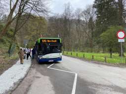 Autobusem do zoo lub Ojcowa – powracają linie sezonowe i rekreacyjne