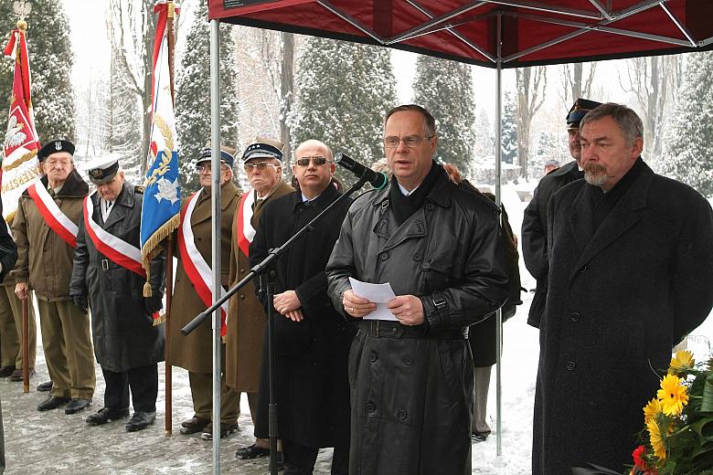 Podczas uroczystości przemawiał Konsul Generalny Rosji 
Leonid Rodionow.