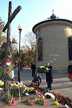 W Dzień Wszystkich Świętych Prezydent Miasta Krakowa Jacek Majchrowski odwiedził groby osób, które wpisały się w historię miasta