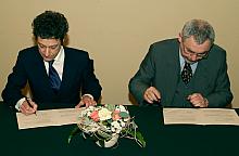 Jacek Majchrowski, Prezydent Miasta Krakowa oraz Adam Zamoyski, Prezes Fundacji Książąt Czartoryskich podpisali list intencyjny.