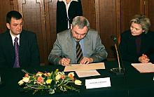 Reprezentujący władze Krakowa  Prezydent Jacek Majchrowski podpisał z Brytyjsko-Polską Izbą Handlową deklarację o współpracy i w