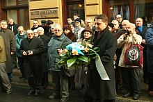 W imieniu Przewodniczącego Rady Miasta Krakowa kwiaty złożył Wiesław Misztal, Wiceprzewodniczący Rady.