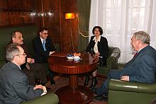 Podczas spotkania Ambasador rozmawiał z Prezydentem o planach otwarcia w Krakowie Konsulatu Generalnego Rumunii.  