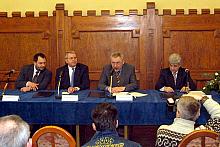 Uroczyste podpisanie umowy odbyło się w sali Lea Urzędu Miasta Krakowa. 