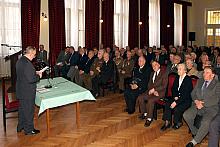 Zaproszonych gości powitał Stefan Gondek, Prezes Małopolskiego Zarządu Związku Żołnierzy Ludowego Wojska Polskiego.