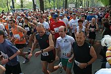 W tegorocznej edycji maratonu wzięło udział ponad 13 tys. zawodników i zawodniczek. 
