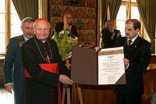 Honorowy Obywatel Stołecznego Królewskiego Miasta Krakowa Ks. Kardynał Marian Jaworski, Prezydent Krakowa Jacek Majchrowski i Pr