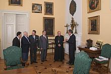 Wręcznie nagrody odbyło się w siedzibie krakowskiej Kurii Metropolitalnej, podczas specjalnej sesji wyjazdowej Kapituły Złotego 