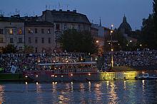 Wianki 2006 tradycyjne odbyły się na Zakolu Wisły.