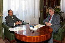 Jacek Majchrowski, Prezydent Miasta Krakowa oraz Fernando Flores Macias, Ambasador Republiki Ekwadoru w Polsce.