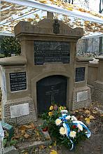Grobowiec rodziny Sobolewskich. Tu spoczywa zmarły w roku 1983 profesor Marek Sobolewski, wybitny uczony i znana krakowska posta