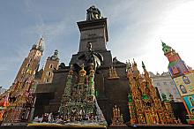 ...i zostaną przeniesione, jak każe tradycja, do Muzem Historycznego Miasta Krakowa.