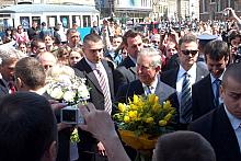 Książę i księżna byli serdecznie witani przez krakowian i turystów.