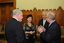 W spotkaniu uczestniczyli także: Elżbieta Lęcznarowicz, Kazimierz Bujakowski i Wiesław Starowicz, Zastępcy Prezydenta Miasta Kra