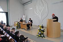 W Krakowie odbyła się międzynarodowa konferencja katolicko - żydowska. 
Wzięli w niej udział między innymi: ks. kardynał Stanis