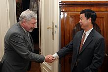 Kraków odwiedziła oficjalna delegacja miasta Nanjing. Na czele delegacji stał wiceprezydent Yang Zhi.