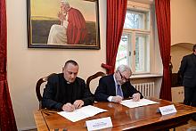 Podpisanie porozumienia o współpracy między Gminą Miejską Kraków a Uniwersytetem Papieskim Jana Pawła II w Krakowie