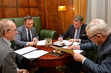 Podpisanie porozumienia między Gminą Miejską Kraków, Okręgową Izbą Radców Prawnych i Krakowską Izbą Adwokacką w sprawie udzielania nieodpłatnej pomocy prawnej