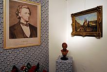 "Chopin w Krakowie i osobiste po nim pamiątki" to otwarta w trakcie uroczystości wystawa czasowa...