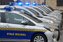 Przekazanie 11 samochodów Straży Miejskiej Miasta Krakowa