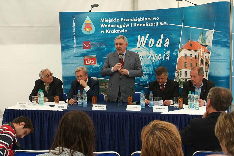 Konferencję prasową otworzył Jacek Majchrowski, Prezydent Miasta Krakowa.