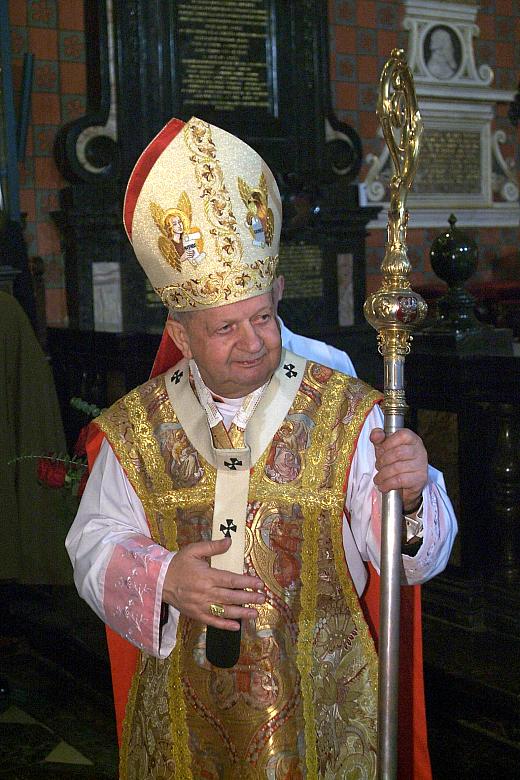 Mszę koncelebrował ksiądz Stanisław kardynał Dziwisz, Arcybiskup Metropolita Krakowski. 