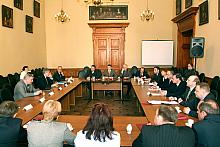 Po wizycie u Prezydenta Miasta dbyło się spotkanie delegacji moskiewskiej 
z przedstawicielami Urzędu Miasta Krakowa. 