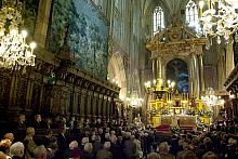Mszę św. w intencji ojczyzny odprawiono w Katedrze na Wawelu.
