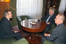 Było to pożegnalne spotkanie, gdyż Ministerstwo Spraw Zagranicznych Republiki Węgierskiej podjęło decyzję o likwidacji stanowisk