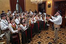Uroczystość Święta Kupca odbyła się w sali Obrad Rady Miasta Krakowa, którą uświetnił koncert Góralskiej Dziecięcej Orkiestry Dę