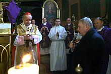 Pod koniec nabożeństwa Prezydent Krakowa podziękował księdzu kardynałowi i współcelebransom oraz wszystkim zgromadzonym za udzia