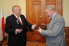 Pierwsze "Wspólne Oświadczenie" Krakowa i Wiednia zostało podpisane w roku 2000. Postanowiono wówczas, że o ile współp