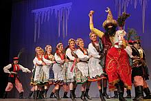 ...w repertuarze rodem z folkloru krakowskiego, rzeszowskiego i lubelskiego.