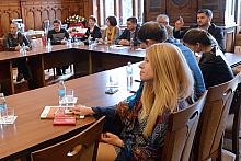 Samorządowcy z Ukrainy  – uczestnicy projektu studyjnego „School of Mayors” w krakowskim magistracie