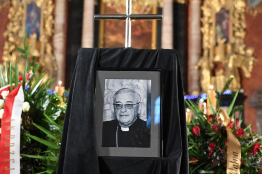 Uroczystości pogrzebowe księdza biskupa Tadeusza Pieronka