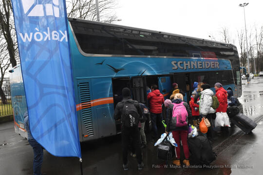 Wyjazd uchodźców ukraińskich z Krakowa do Solury