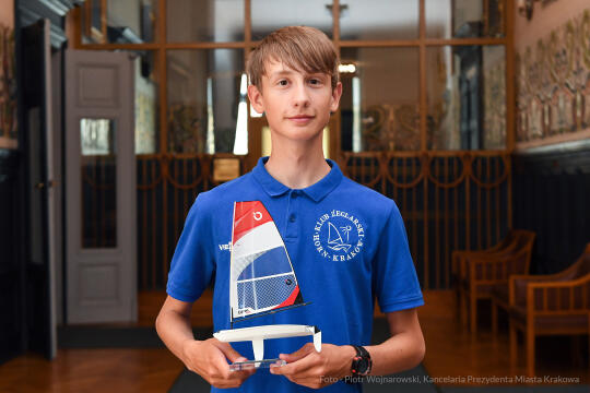 Spotkanie z Piotrem Kuźniarskim, brązowym medalistą Mistrzostw Świata U17 w żeglarstwie