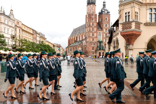 Uroczystość wojewódzkich obchodów Dnia Krajowej Administracji Skarbowej, połączona z nadaniem sztandaru Izbie Administracji Skarbowej w Krakowie