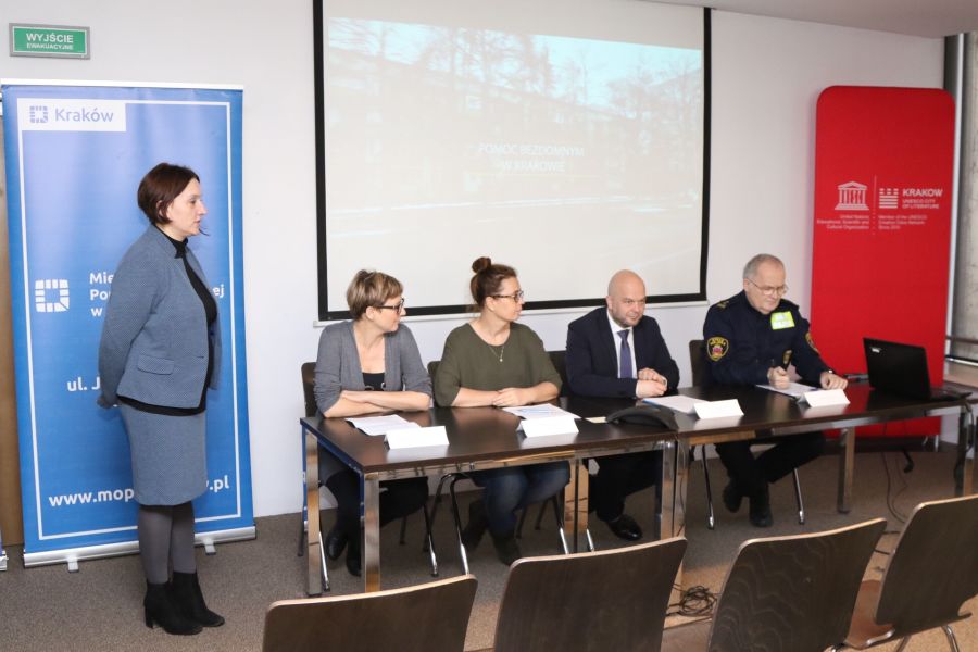 Pomoc dla osób bezdomnych w okresie zimowym Magiczny Kraków